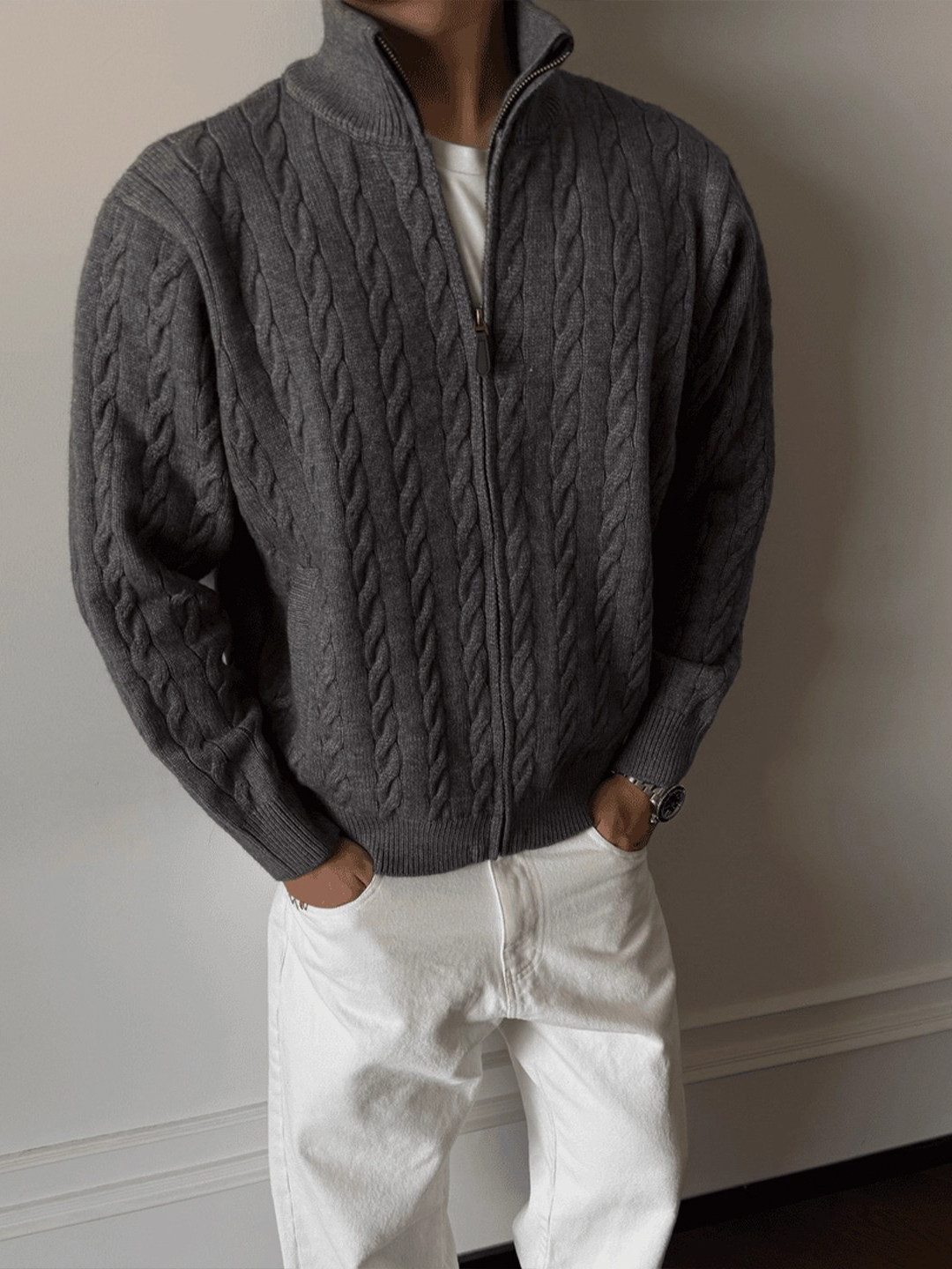 Mens Fashion Style Images - Pulowery z futrzanym kołnierzem Anime Męskie
