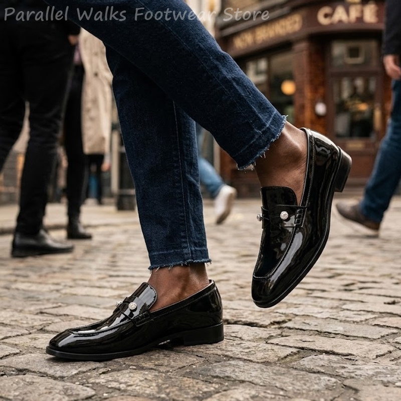 Suede Loafers Men - Męskie czarne lakierowane mokasyny z imitacji